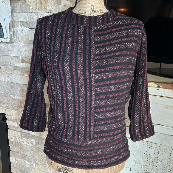 Anthropologie Akemi + Kin black maroon metallic mock neck 3/4 sleeve pullover - Picture 1 of 16